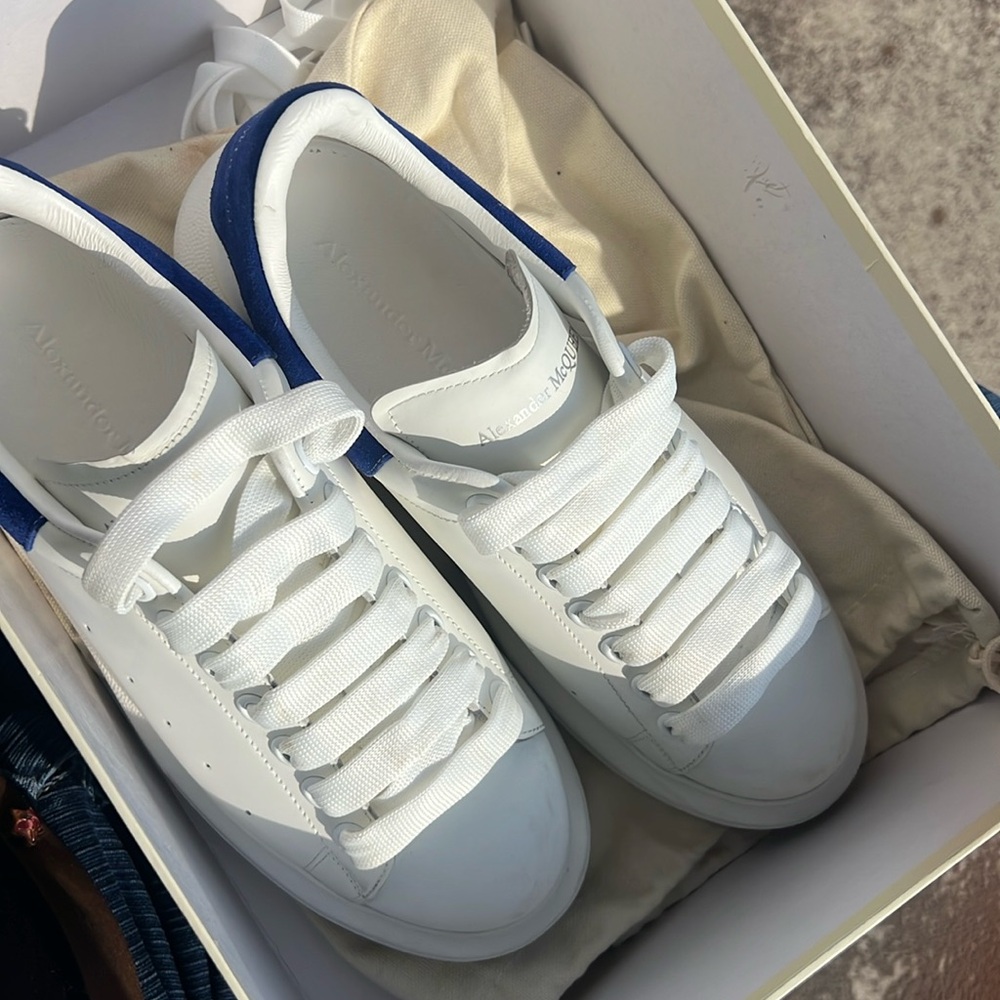 Alexander McQueen oversized sneakers size 39